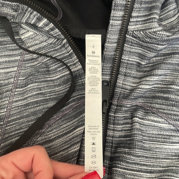 Lululemon Hooded Define Jacket Nulu Size 4 - Picture 8 of 8